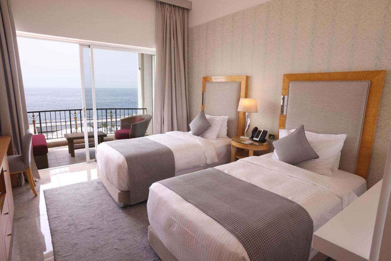 Riviera Hotel And Beach Lounge, ביירות מראה חיצוני תמונה